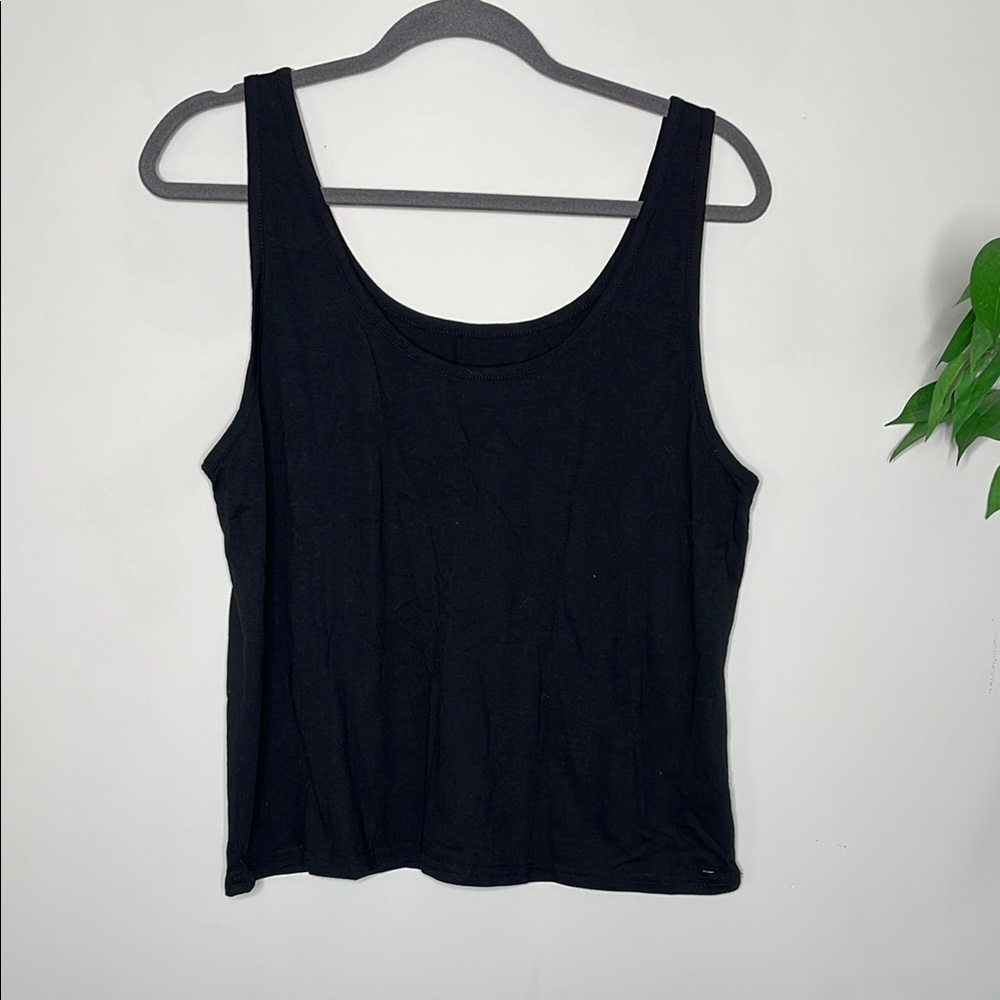 Tentree Black Fitted Tank Top with Scoop Neck